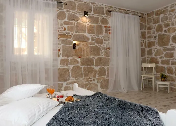 班姆比那公寓 公寓 *