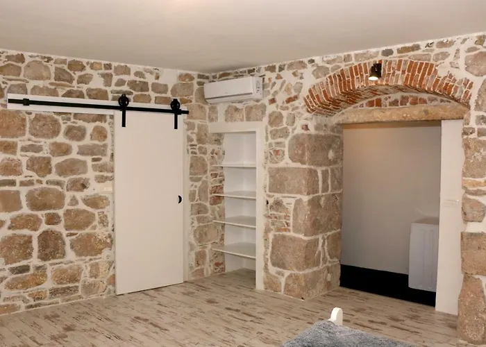 班姆比那公寓 公寓