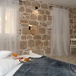 Bambina Apartment *