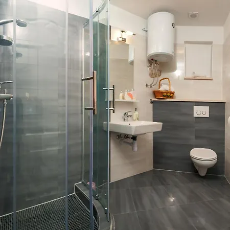 公寓 班姆比那公寓 *